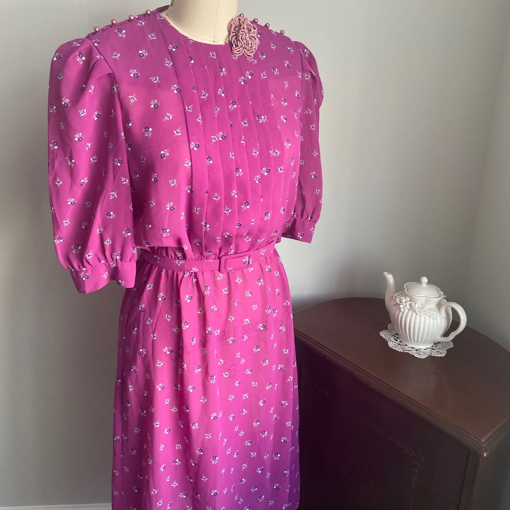 Vintage 1980s floral cottage core sheer dress